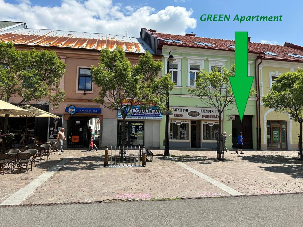 Green Apartment - City Centre - Main Square Liptovský Mikuláš Exteriör bild